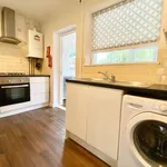 Rent 4 bedroom flat in East Of England