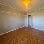 Rent 4 bedroom house in Nowra