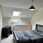 Rent 2 bedroom flat in Bradford