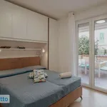 Bilocale arredato con terrazzo Centro