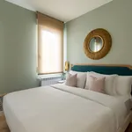 Rent 1 bedroom apartment of 592 m² in Madrid