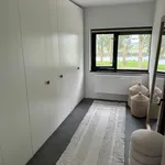 Huur 5 slaapkamer huis van 140 m² in Regenboogbuurt West