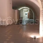 Rent 1 bedroom apartment of 281 m² in Trani