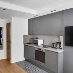 Rent 1 bedroom apartment of 35 m² in paris