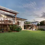 Rent 5 bedroom house in Mount Gravatt East