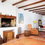 Rent 4 bedroom house of 350 m² in Marbella