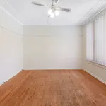 Rent 3 bedroom house in Homebush West