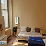 Rent 2 bedroom apartment of 65 m² in Milan