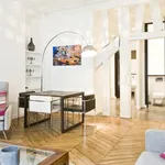 Appartement de 592 m² avec 1 chambre(s) en location à Paris