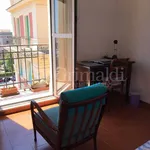 Rent 5 bedroom apartment of 100 m² in Roma