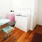 Rent 4 bedroom apartment in Milan