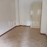 Rent 4 bedroom apartment of 120 m² in Modena