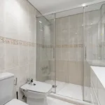 Rent 5 bedroom apartment in Madrid