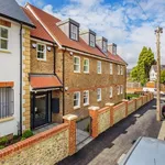 Rent 2 bedroom apartment in Reigate and Banstead