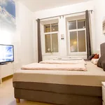 Miete 2 Schlafzimmer wohnung von 60 m² in Berlin