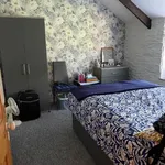 Rent 2 bedroom house in South West England