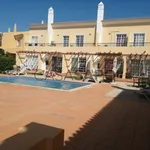 Rent 2 bedroom house in Quarteira