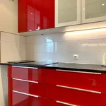 Rent 3 bedroom apartment of 67 m² in Créteil