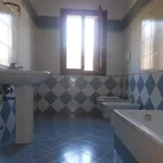 Rent 4 bedroom house in Pieve del Grappa