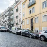 Rent 3 bedroom apartment of 44 m² in Lisbon