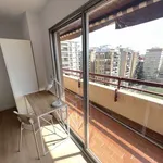 Rent a room of 150 m² in valencia