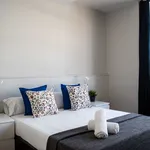 Rent 1 bedroom apartment of 45 m² in Barcelona