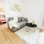 Appartement de 410 m² avec 2 chambre(s) en location à Paris