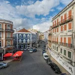 Rent 1 bedroom apartment of 65 m² in lisbon