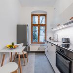 Rent 1 bedroom apartment of 45 m² in Berlin