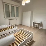 Rent 1 bedroom apartment of 100 m² in Padova