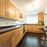 Rent 4 bedroom flat in Wales