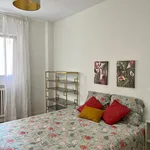 Alquilo 2 dormitorio casa de 70 m² en Madrid