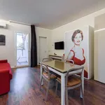 Rent 1 bedroom apartment of 40 m² in Florence