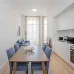 Rent 1 bedroom apartment of 50 m² in Porto