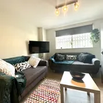 Rent 5 bedroom flat in Nottingham