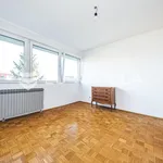 Rent 3 bedroom apartment of 92 m² in Zagreb