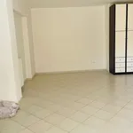 Rent 3 bedroom house of 195 m² in Λαγονήσι