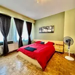 Rent 2 bedroom apartment in Ixelles