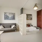 Huur 5 slaapkamer appartement van 83 m² in Amsterdam