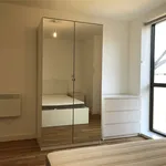 Rent 2 bedroom flat in Leeds