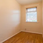 Rent 2 bedroom flat in Bangor