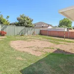 Rent 4 bedroom house in Greystanes