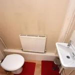 Rent 4 bedroom flat in West Midlands