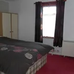 Rent 3 bedroom flat in Wales