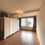 Appartement met garage dichtbij het centrum van Melsele