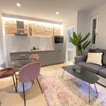 Rent 1 bedroom apartment of 32 m² in Madrid