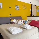 Rent 2 bedroom apartment in Milan