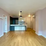 Rent 5 bedroom apartment of 74 m² in Montreal