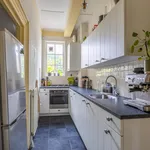 Rent 2 bedroom apartment of 76 m² in Nieuwegracht-oost