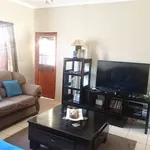 Rent 3 bedroom apartment of 102 m² in Polokwane